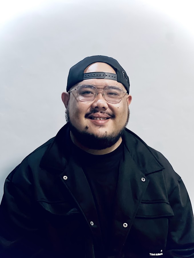 John Michael Lamigo, freelance web designer